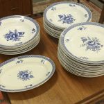 832 1670 DINNERWARE